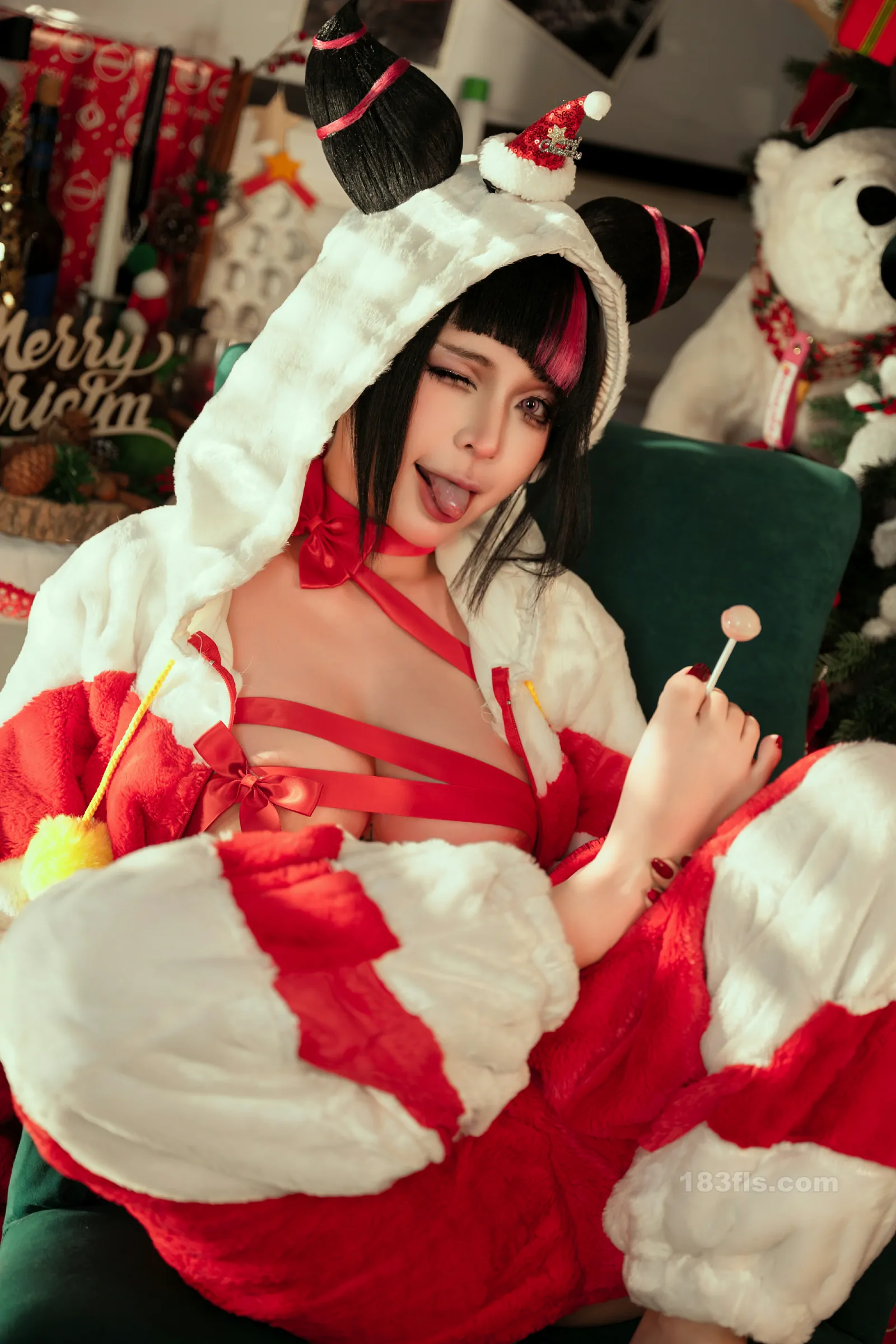 Umeko J – Juri Han Xmas Street Fighter